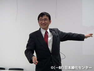 {m n挤